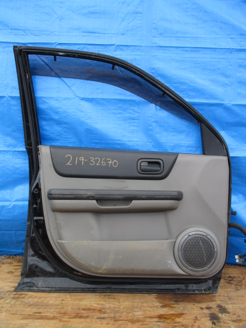 Used Nissan  WINDOW SWITCH FRONT LEFT